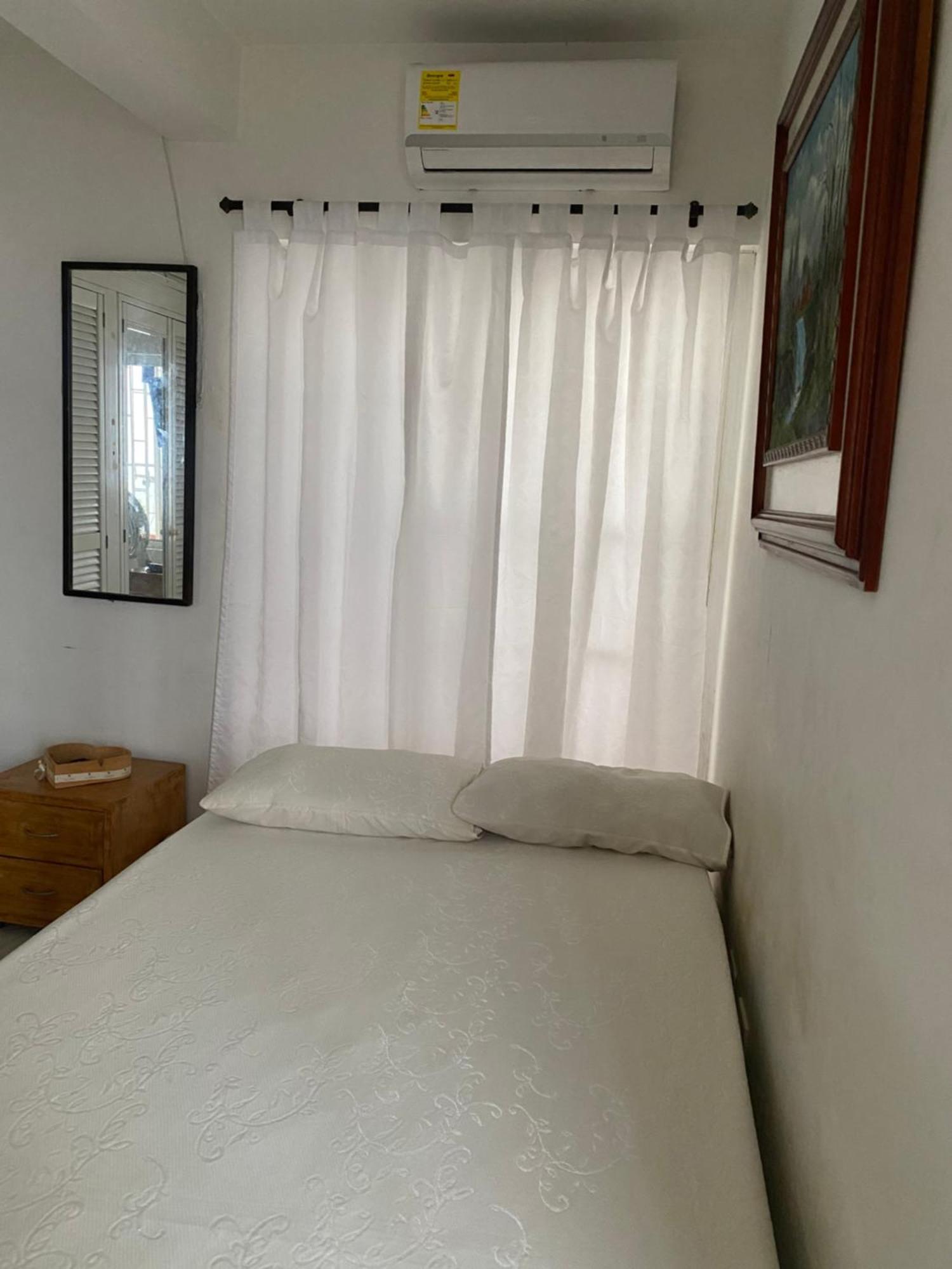 Alojamiento Victoria 2 Cartagena Dış mekan fotoğraf